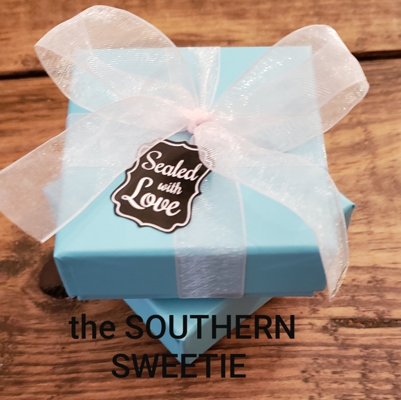 Pearl Cabochon Earrings - Vintage - Picture 5 of 5